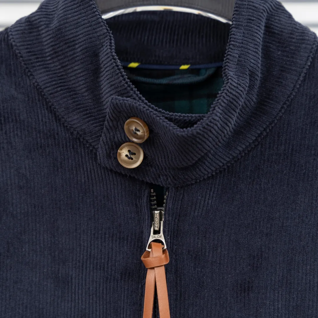 P470 top version (difference in currency) You can scan the QR code to enter the official website Style: Ralph Lauren POLO Ralph Lauren original molded small label embroidered corduroy old money style jacket Color: Picture color Size: S-XL Fabric: Corduroy Accessories: Full set of customized accessories No gender distinction, the same style for men and women